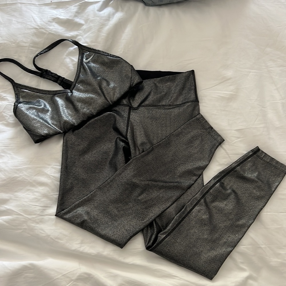 Nike 2 piece workout set